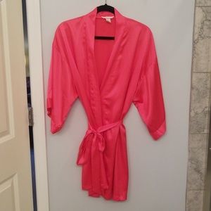 VS pink robe